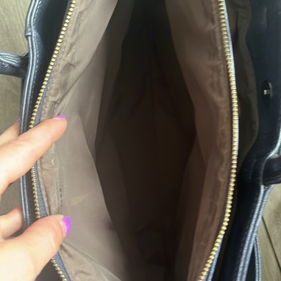 Matt & nat vintage satchel in navy with shoulder strap - Picture 9 of 15